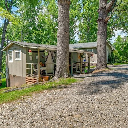 Pet-Friendly Vacation Rental Cabin In Whittier Экстерьер фото